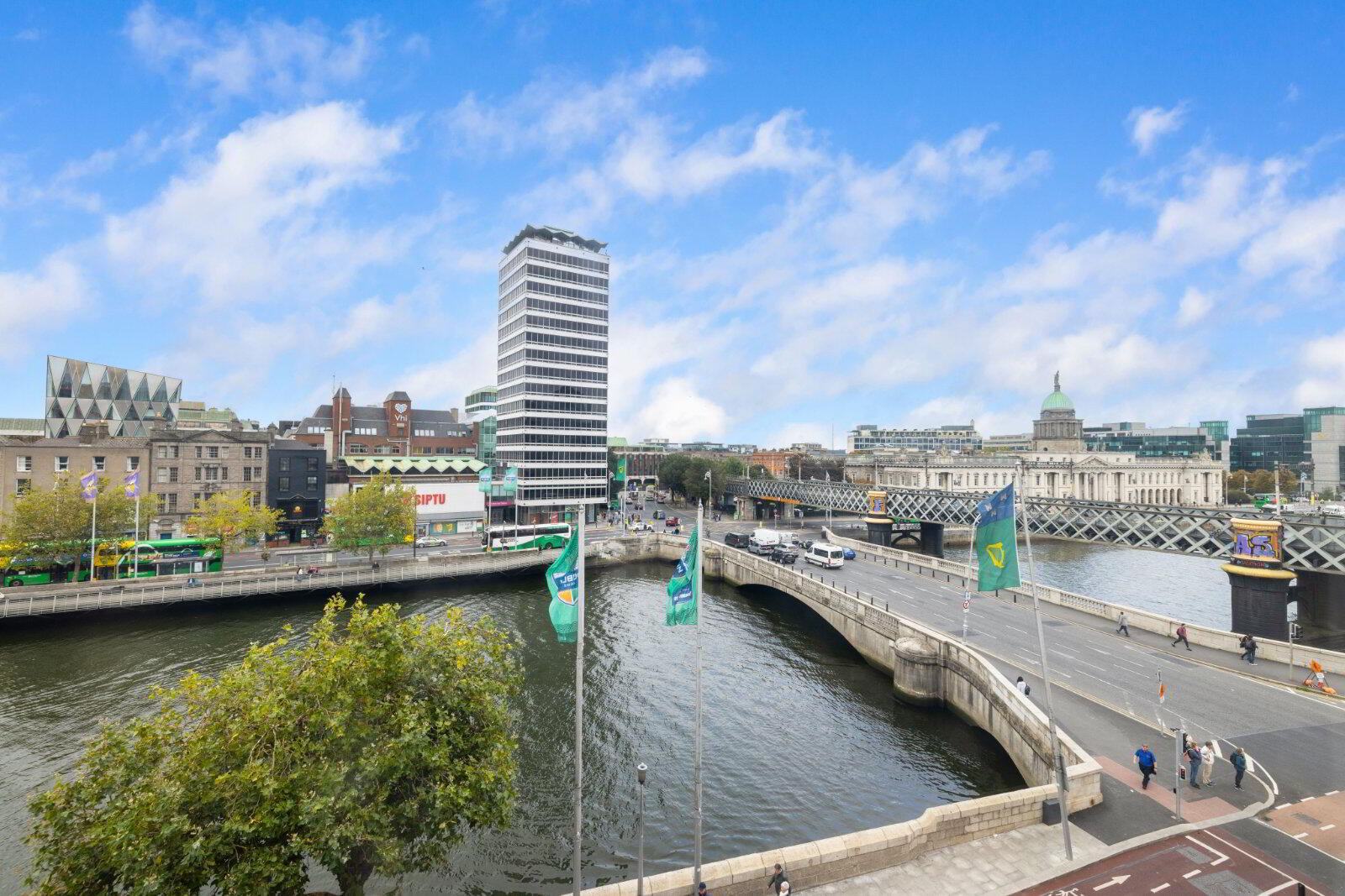32 Georges Quay Apartments, 2 Georges Quay 8 of 8