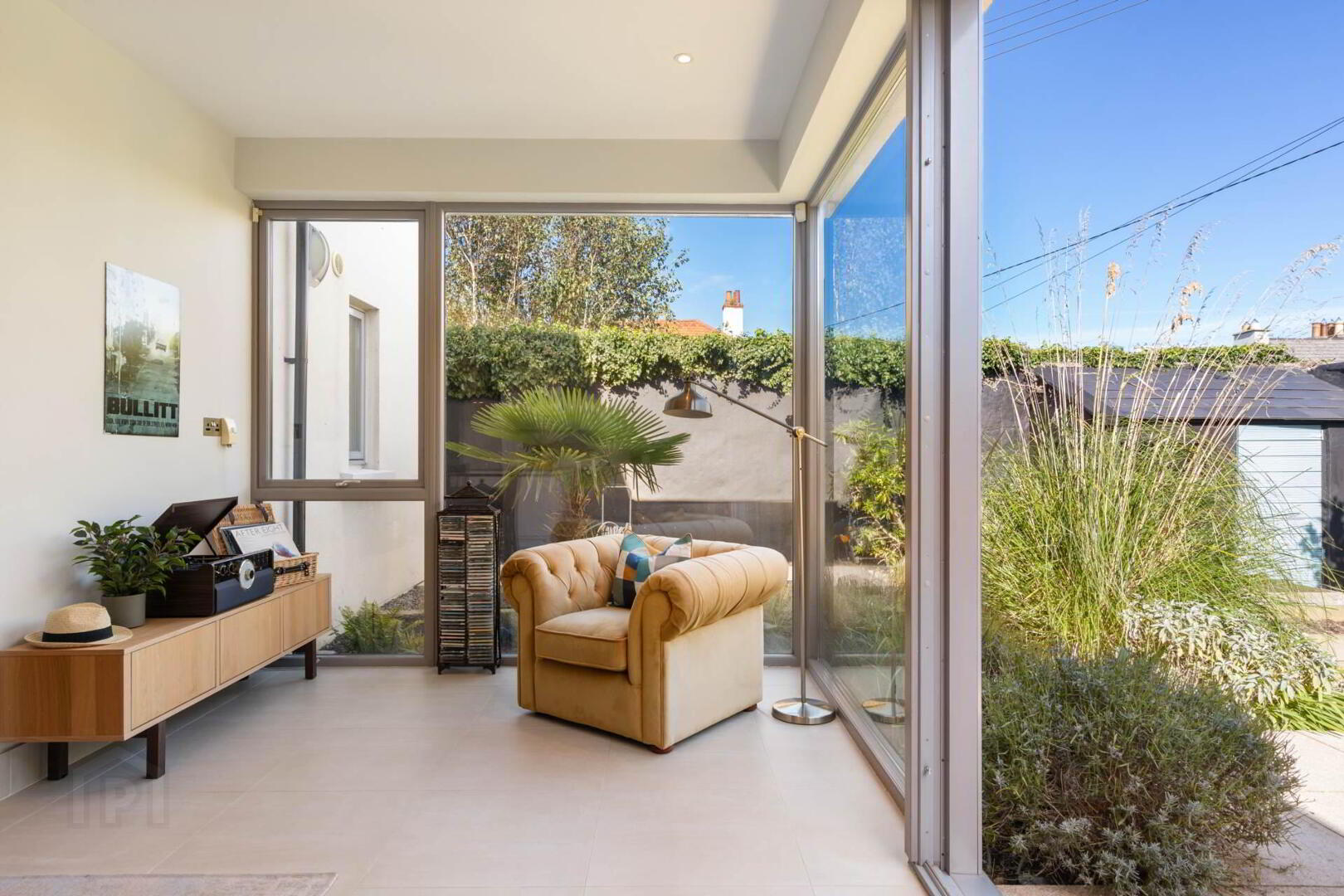 8 Marine Avenue 15 of 30