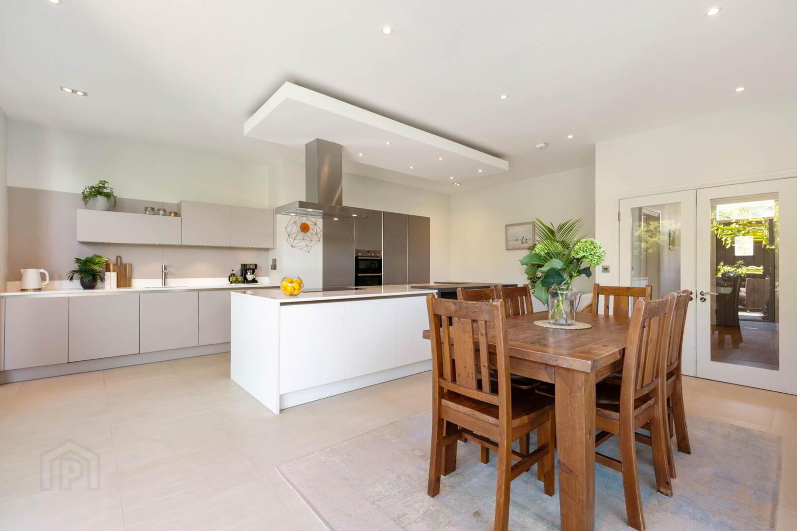 8 Marine Avenue 6 of 30