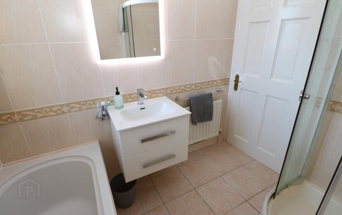 45 Cairnes Court 30 of 35