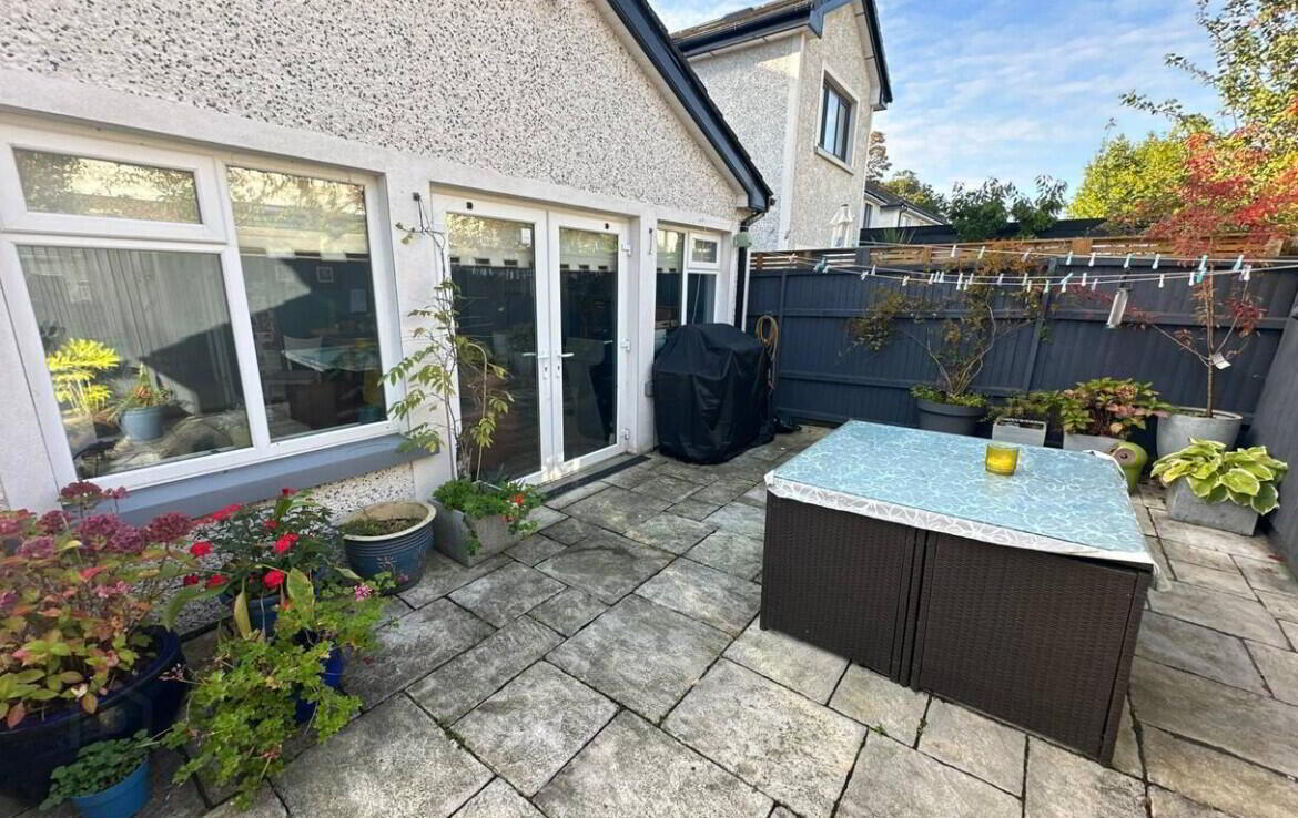 45 Cairnes Court 31 of 35