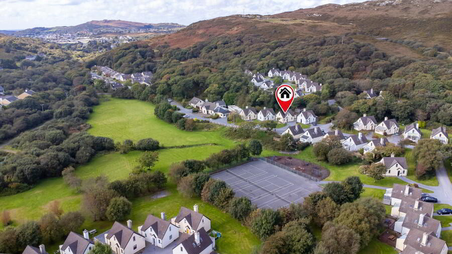 No 3 Clifden Glen 2 of 32