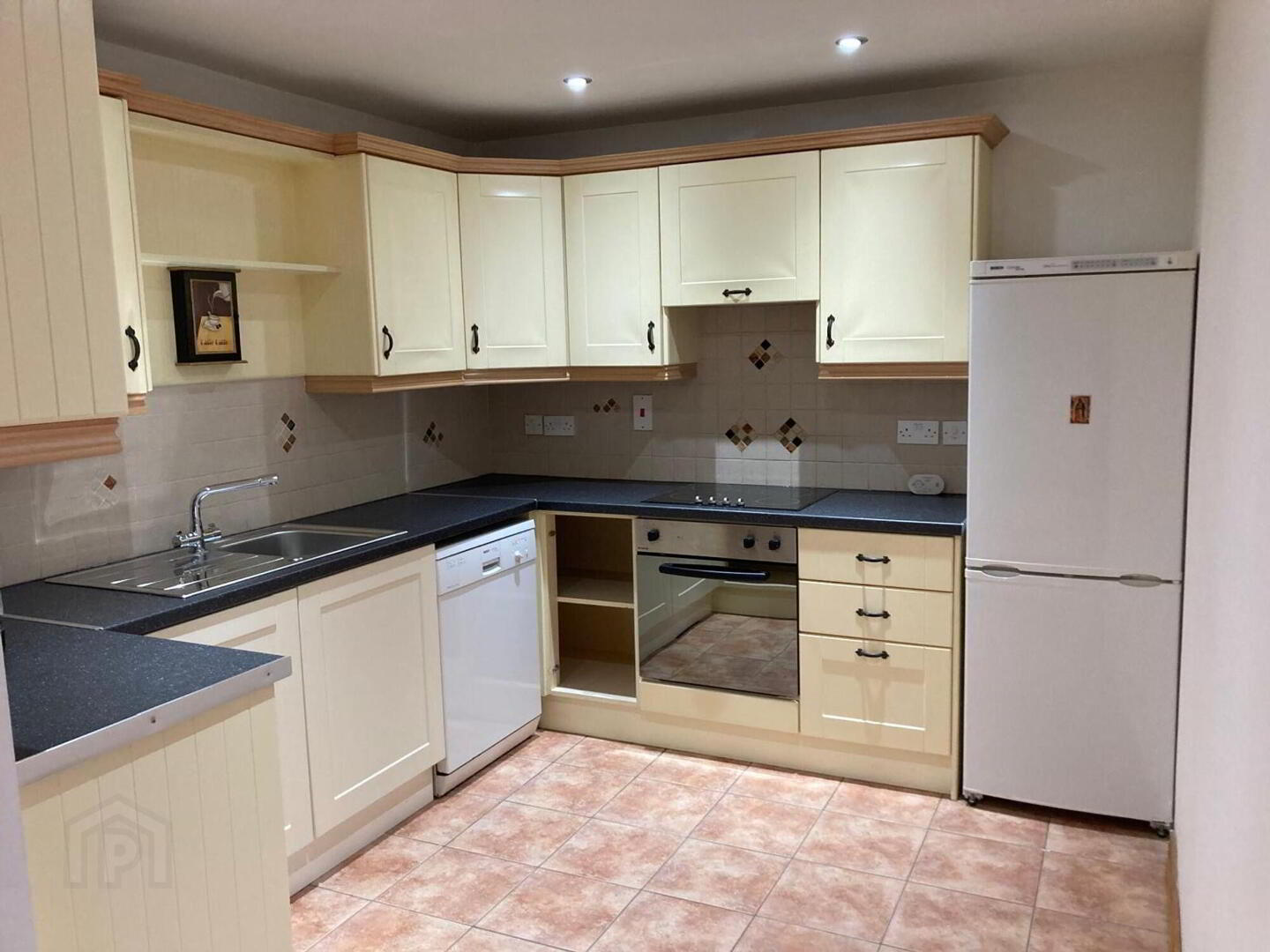 6 Flax Lane 3 of 7