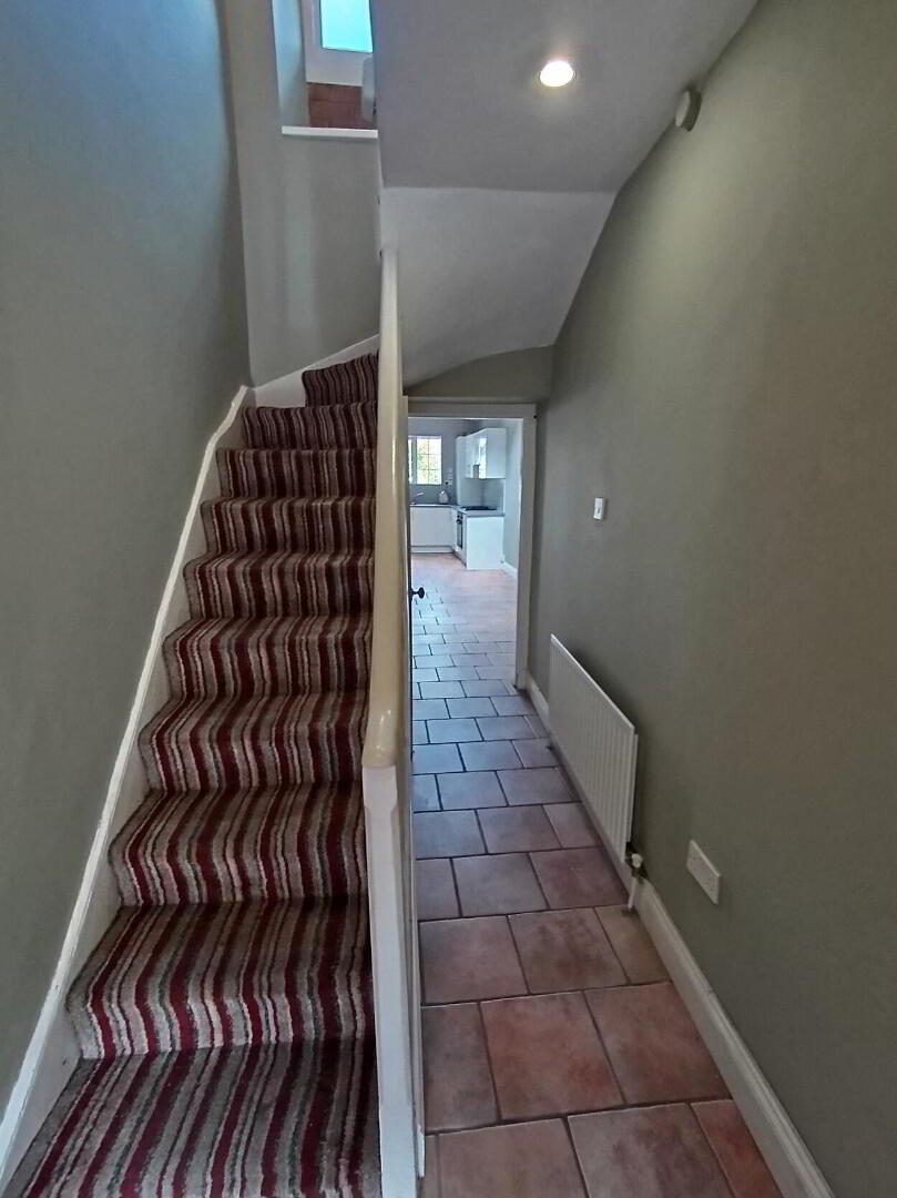 7 Treaty Terrace 3 of 16