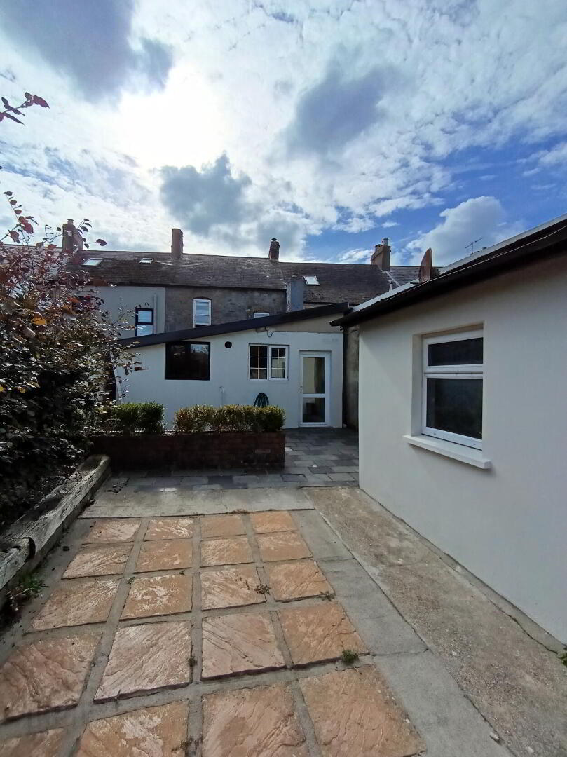 7 Treaty Terrace 12 of 16