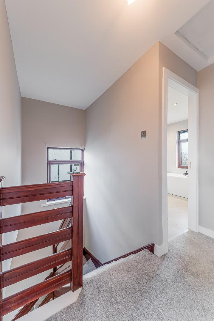 21 Lawnbrook Drive 35 of 42