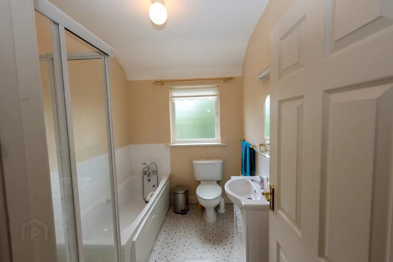 6 Rathgarve Court 7 of 11