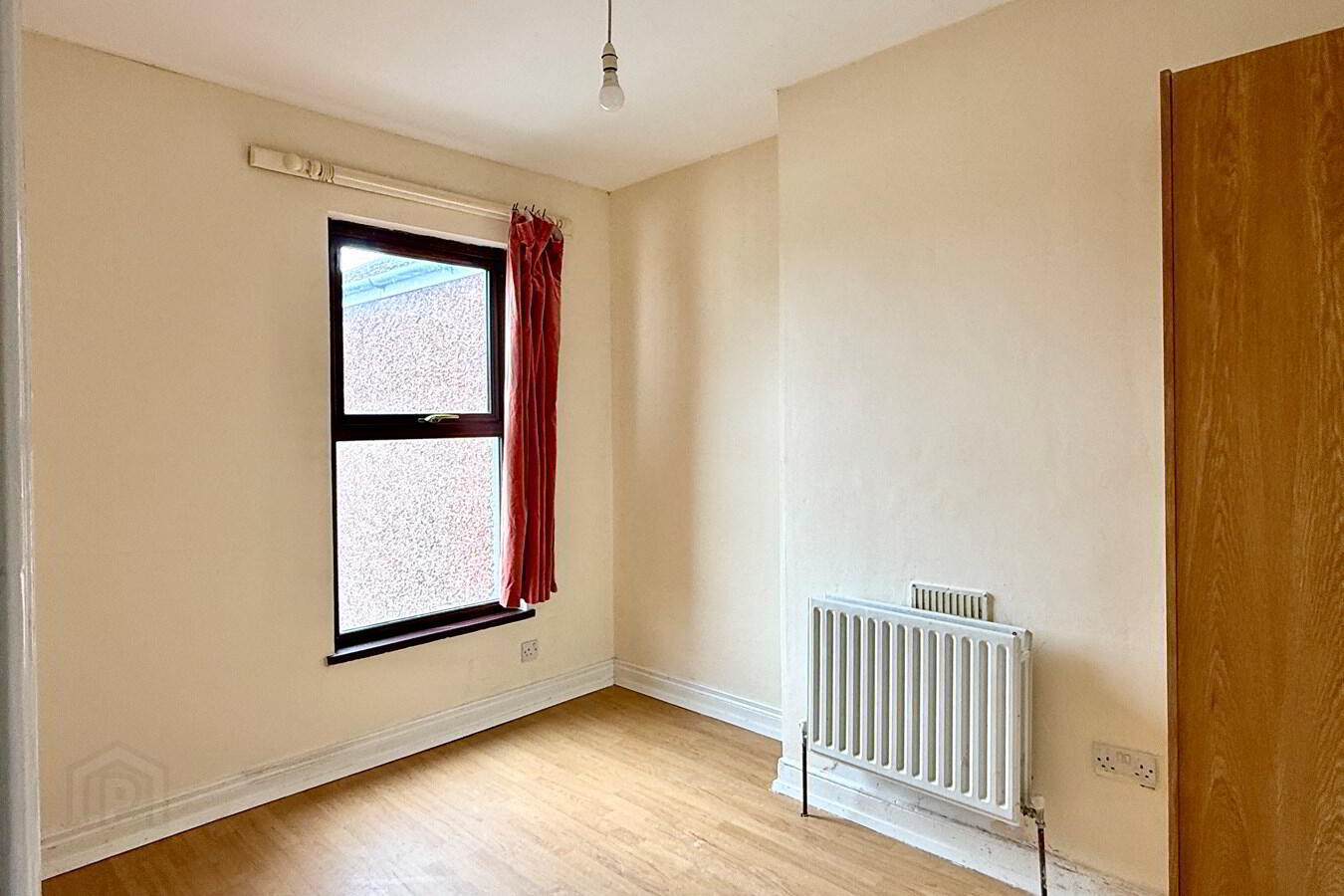 236 Obins Street 10 of 14