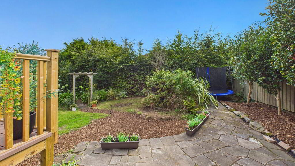 91 Thornleigh Gardens 17 of 24
