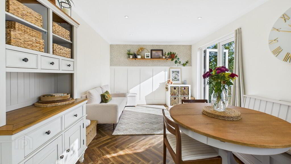 91 Thornleigh Gardens 6 of 24
