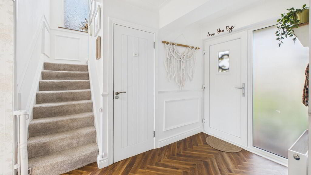 91 Thornleigh Gardens 8 of 24