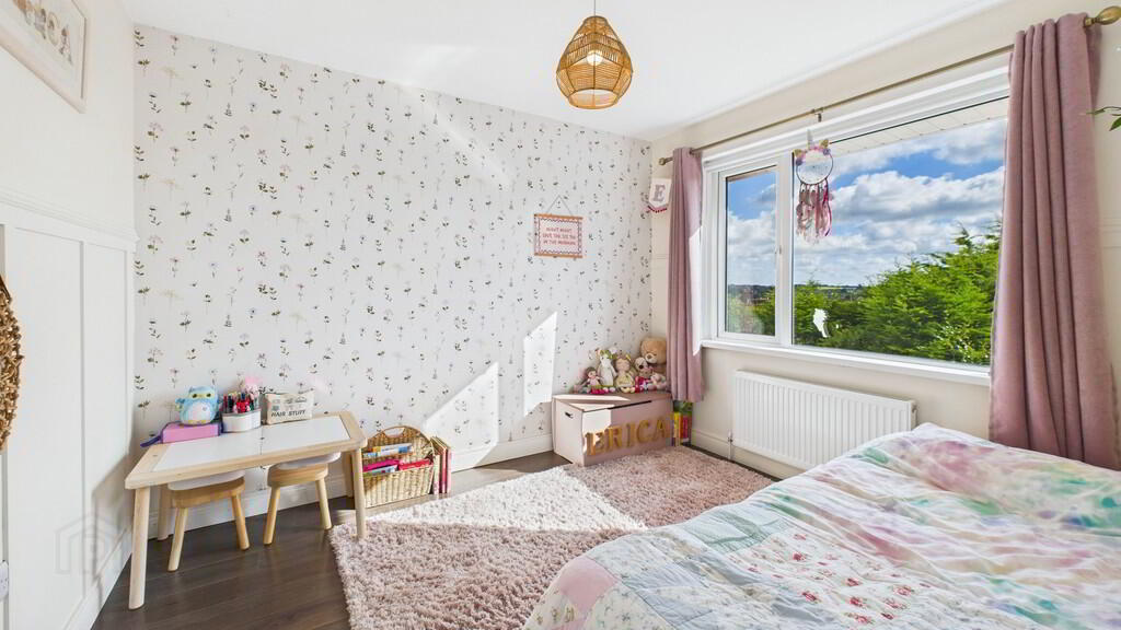 91 Thornleigh Gardens 13 of 24
