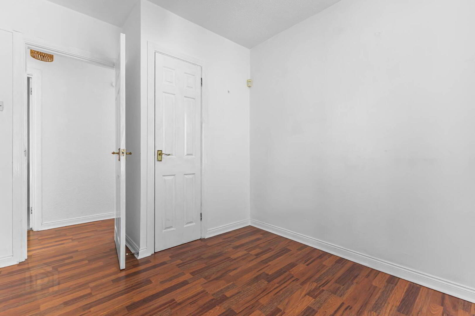 3 Pembridge Mews 8 of 19