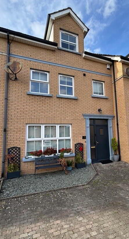3 Highfield Grove 1 of 23