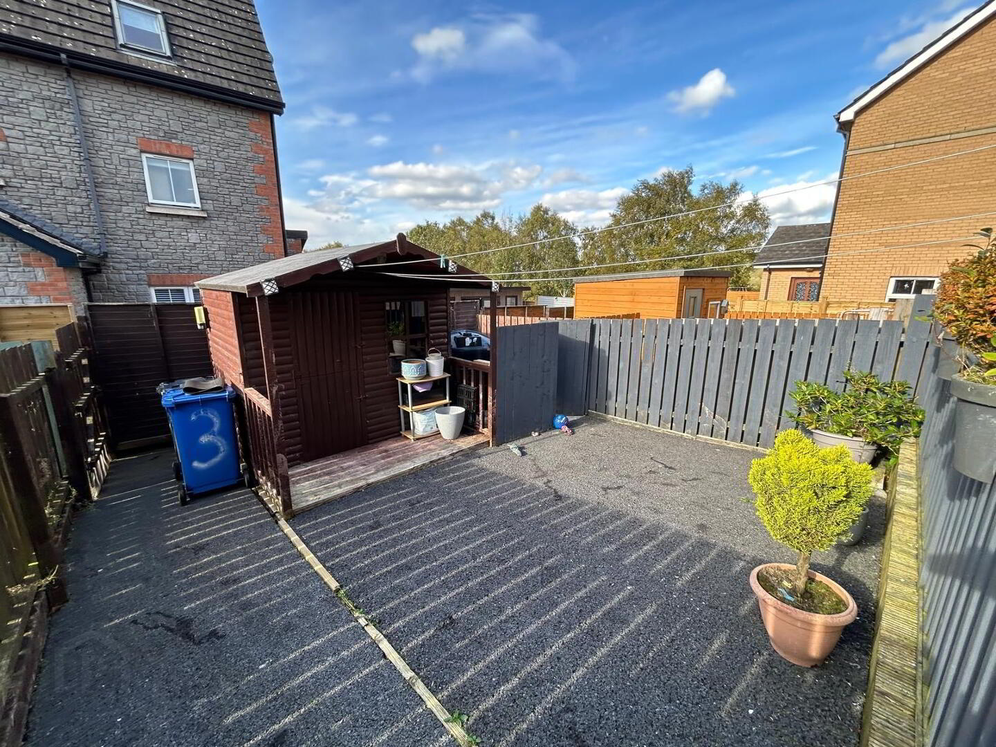 3 Highfield Grove 23 of 23