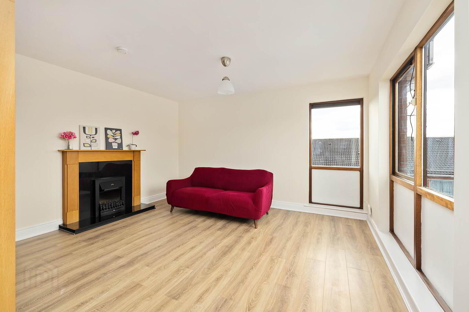 29 Hansted Drive 6 of 21