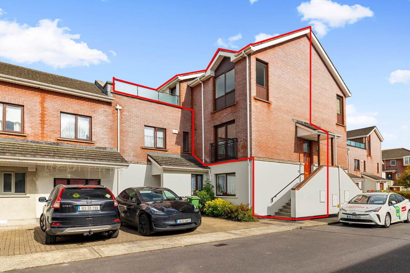 29 Hansted Drive 2 of 21
