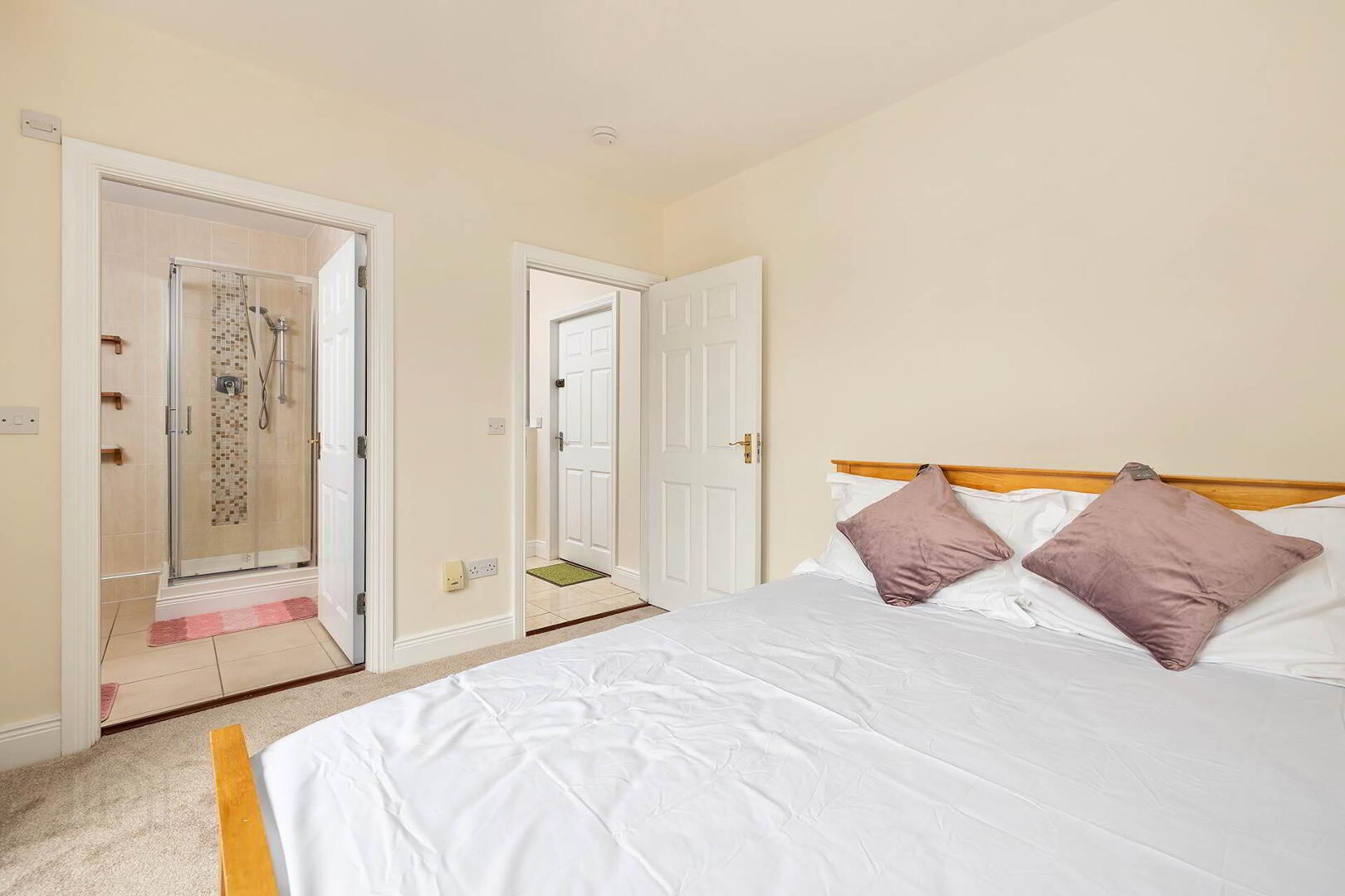 29 Hansted Drive 11 of 21