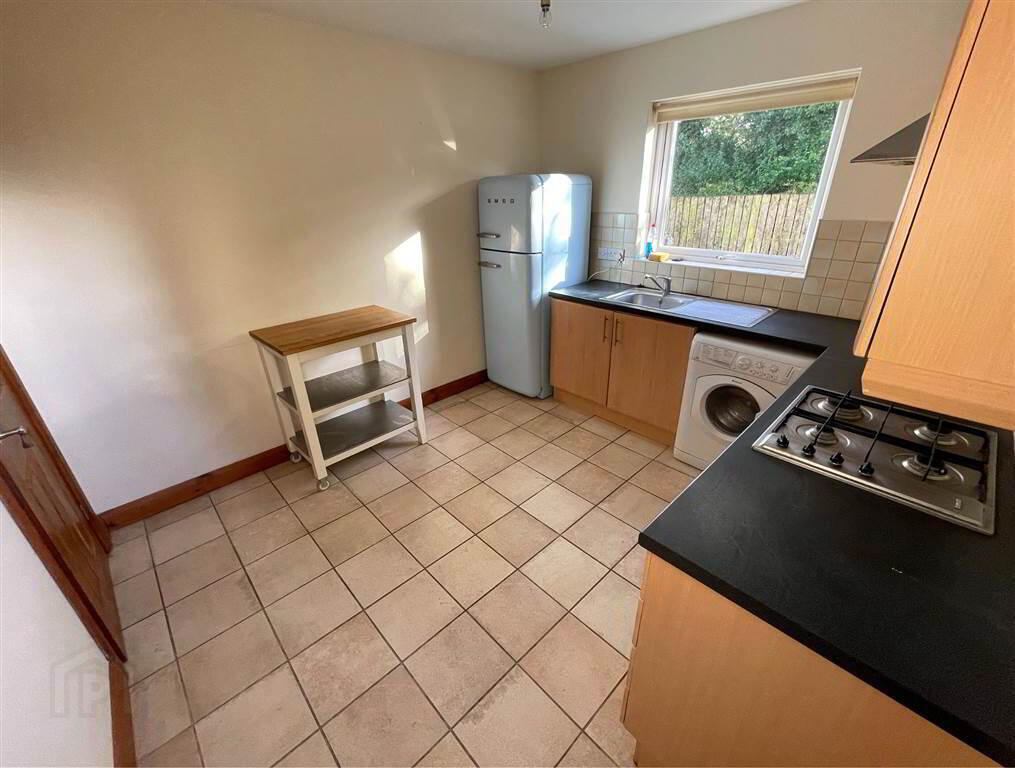 30 Regency Square 4 of 11