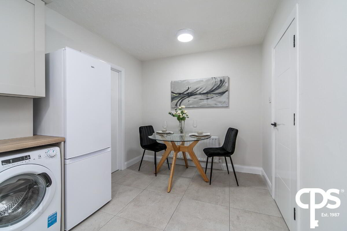 88 Frenchpark Street 6 of 16