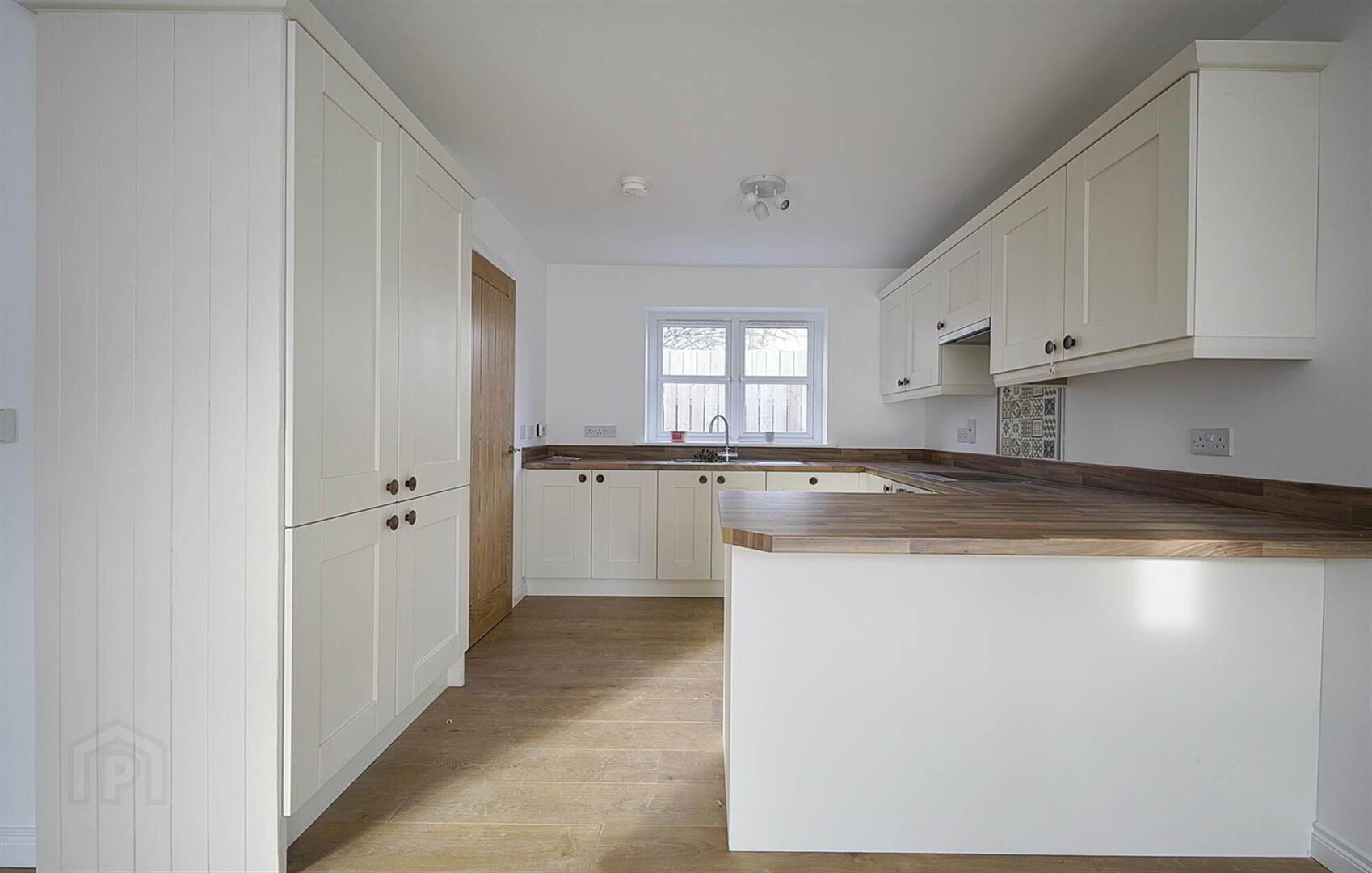 17 Lyle Road 4 of 14