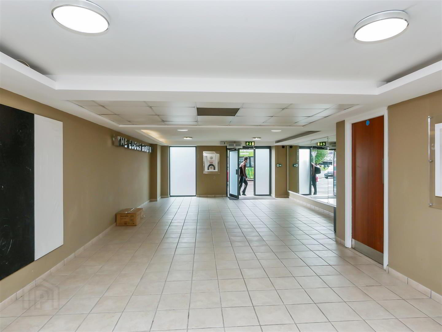 Apt 601 The Lucas Building, Ormeau Avenue 3 of 16