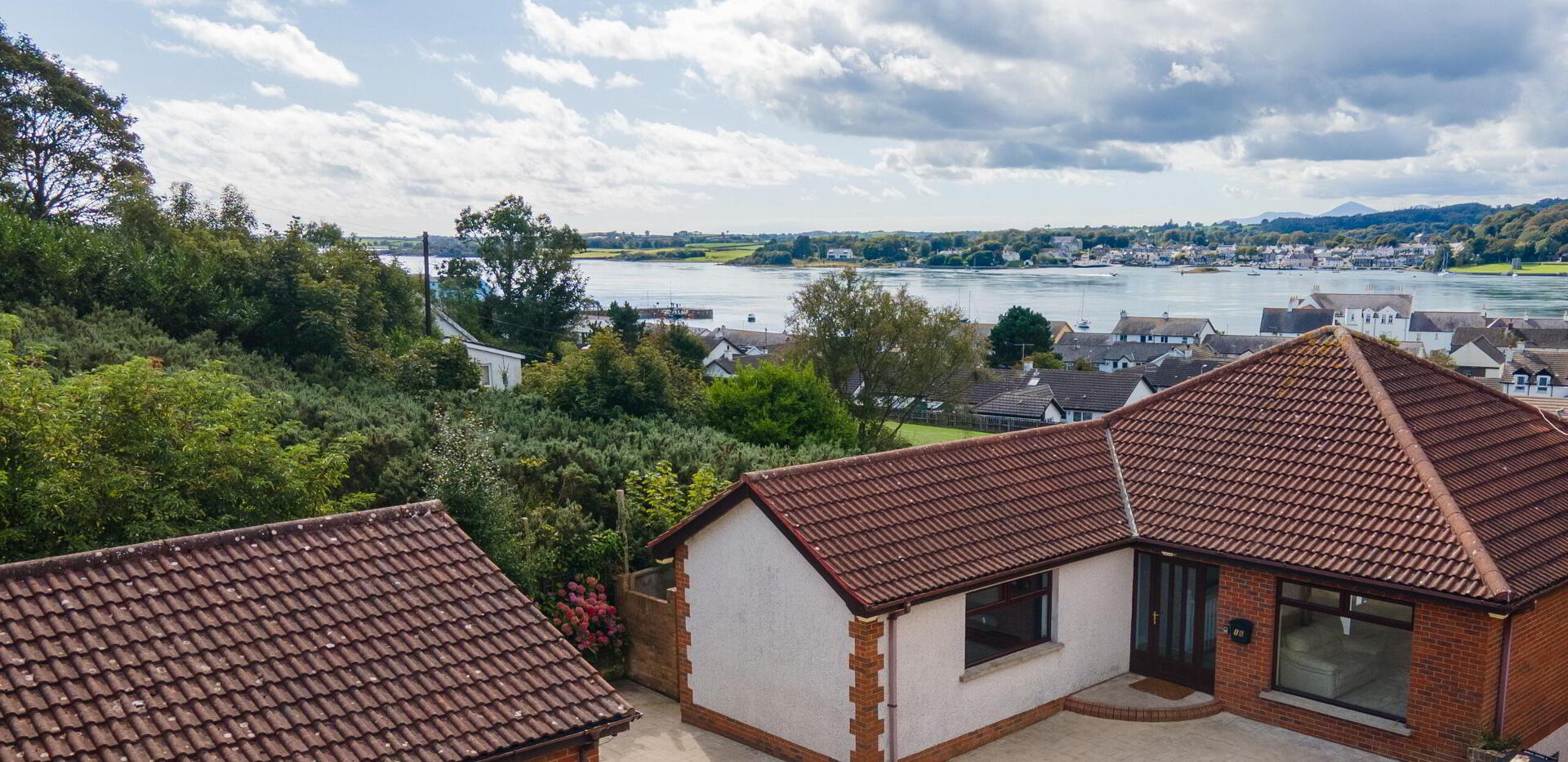 16 Windmill Heights 2 of 46