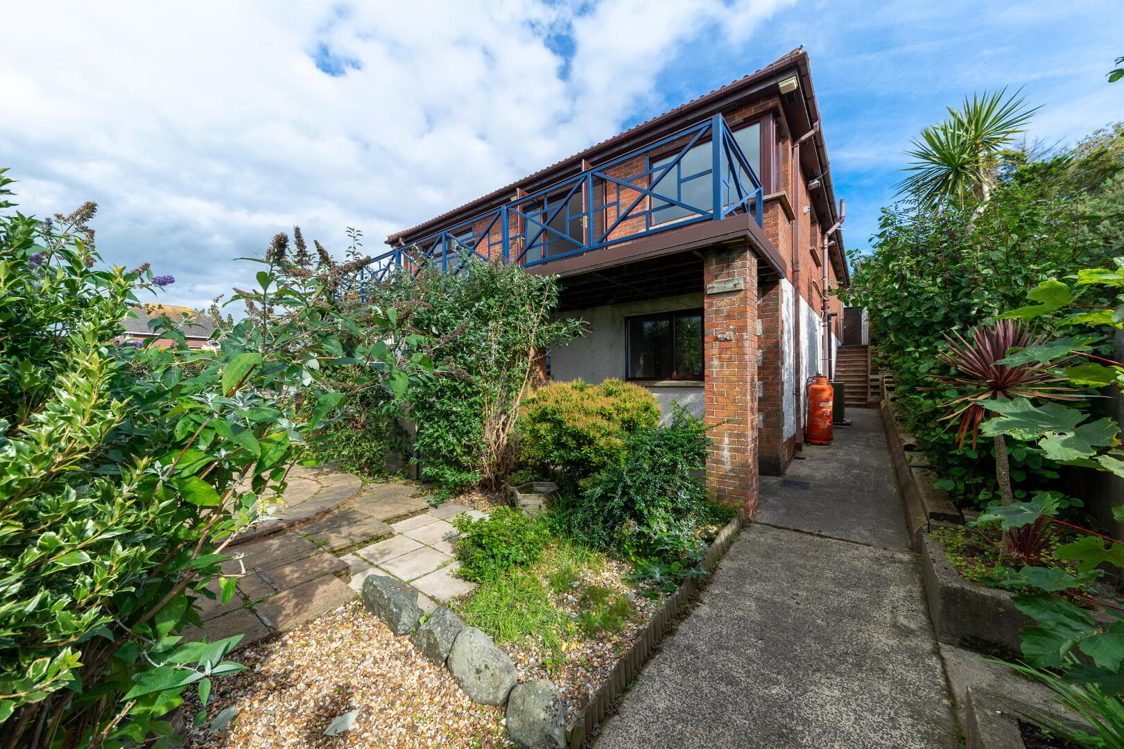 16 Windmill Heights 42 of 46