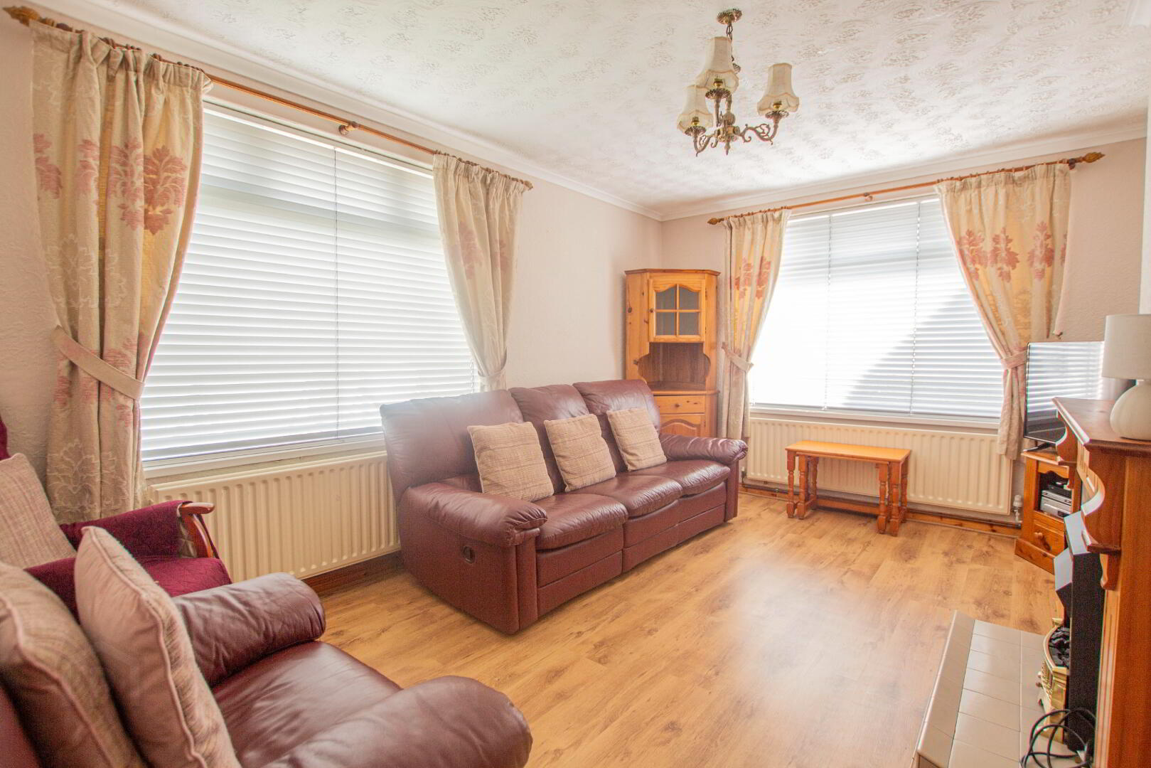1 Westland Road 3 of 23