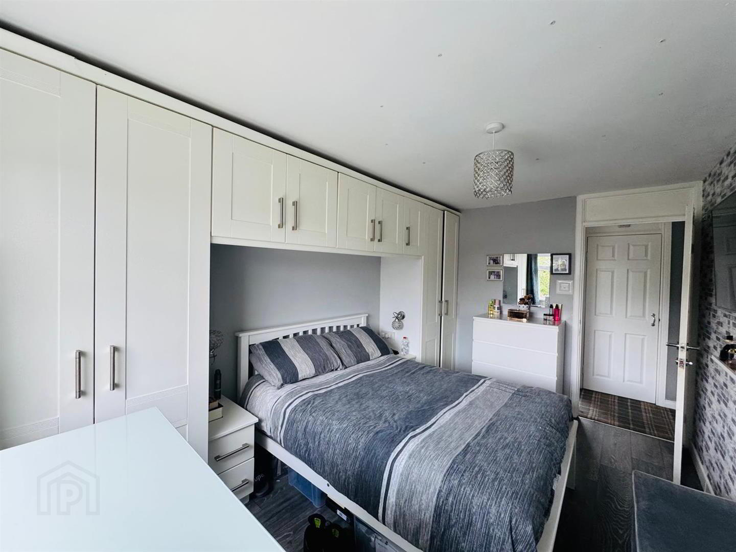 221 Lincoln Court 10 of 18