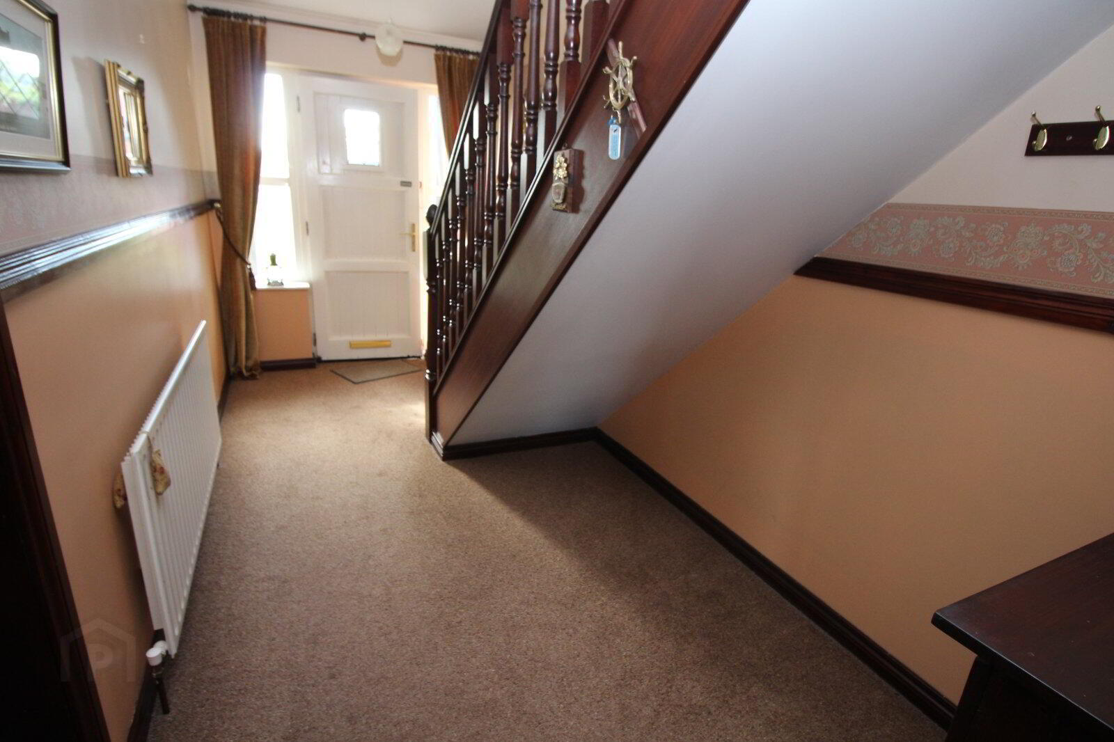 25 Brackenridge Close 2 of 15
