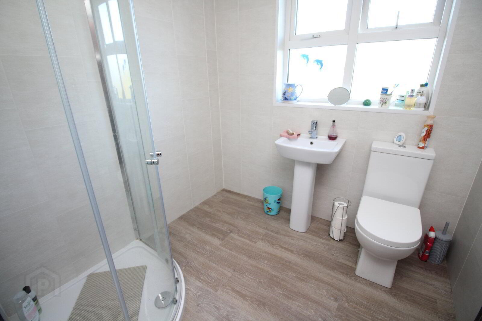 25 Brackenridge Close 8 of 15