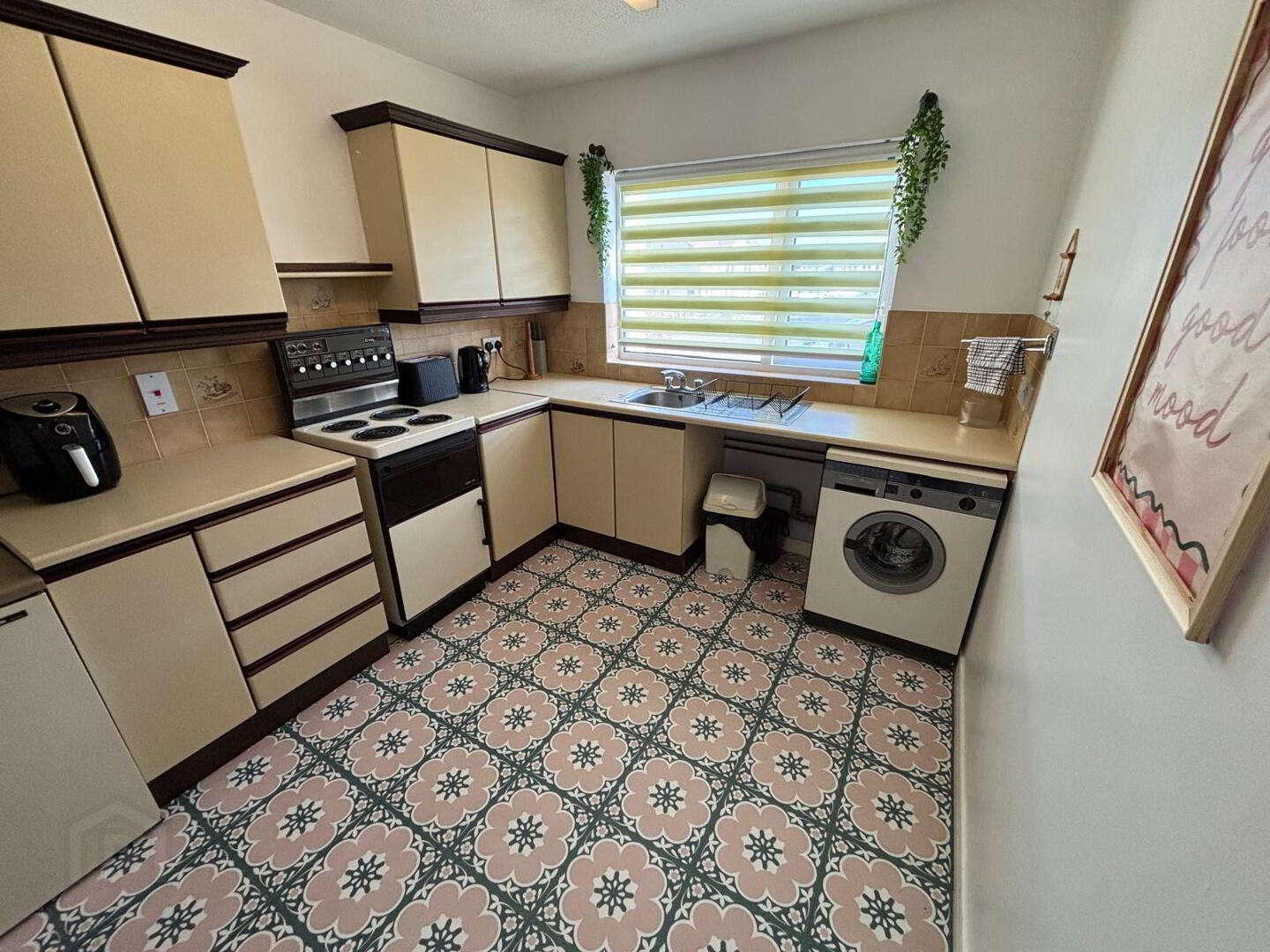 13 Seahaven Court 4 of 8
