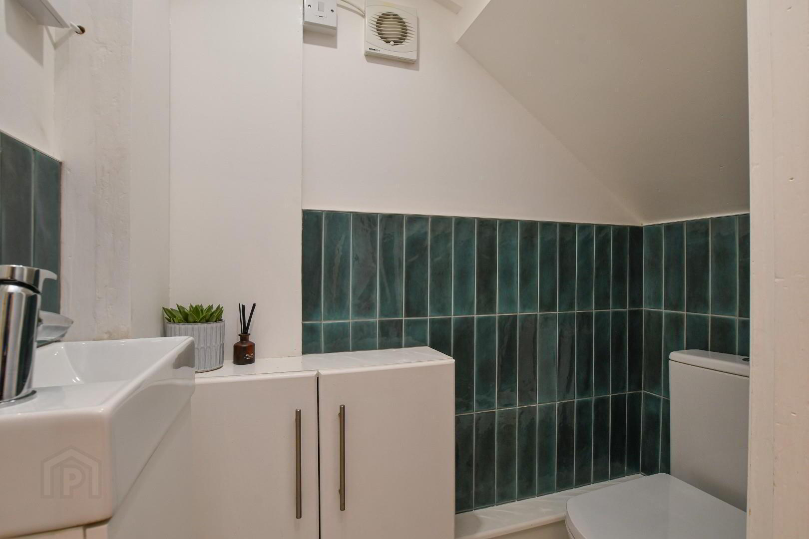 28 Mossvale Avenue 10 of 28