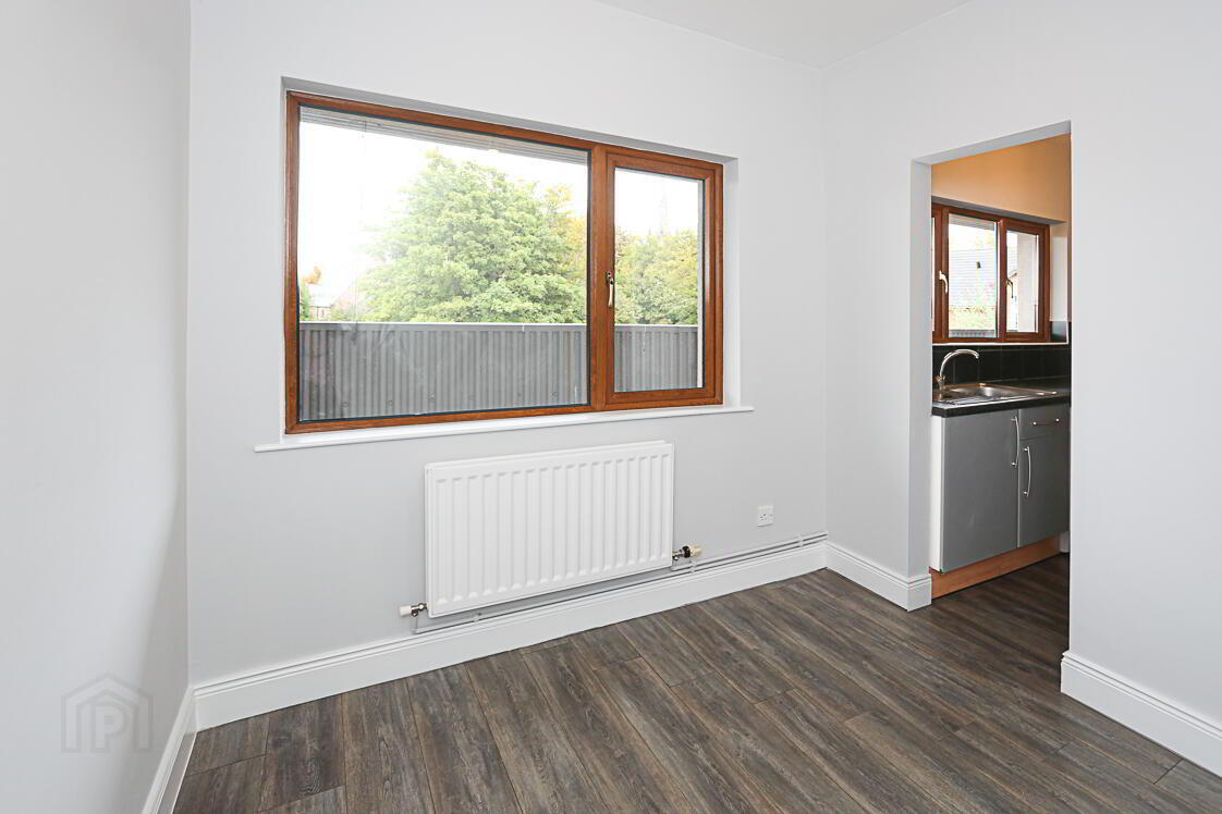 32 Hillview Place 6 of 27