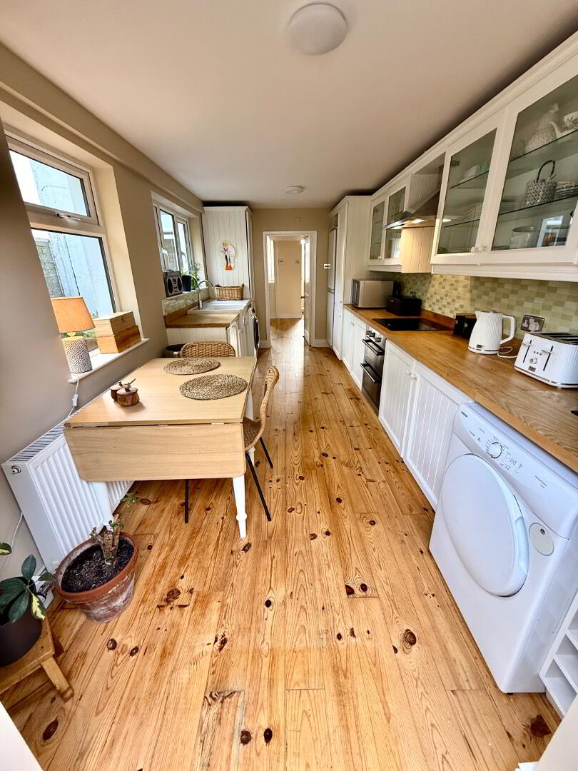 41 Marlborough Road 17 of 43