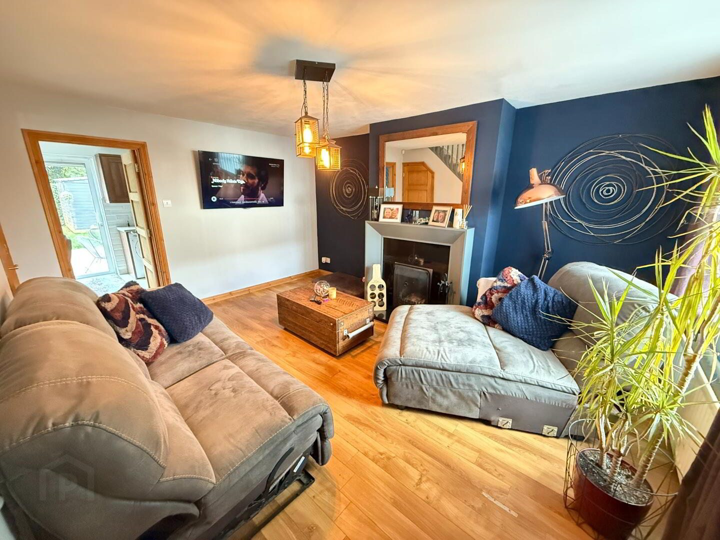 21 Greenvale Manor Gardens 3 of 14