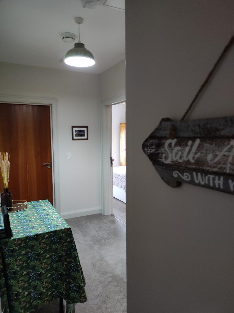 35 Montague Court (STUDENT LET) 2 of 8
