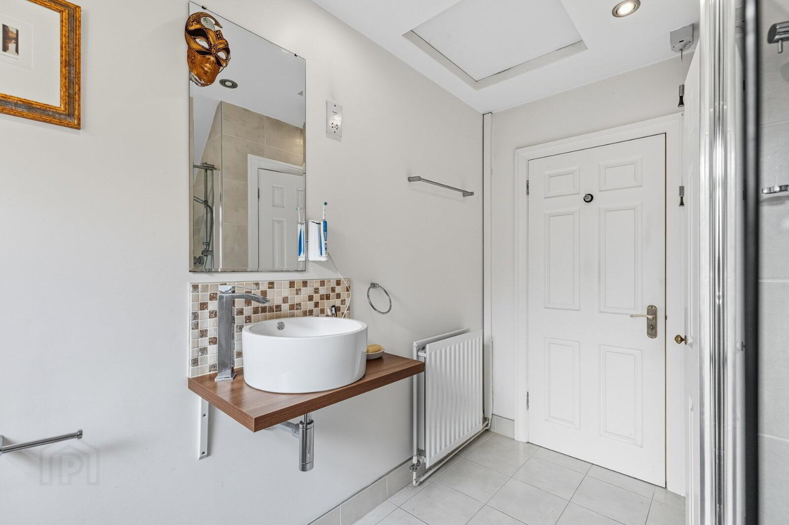 Flat 6 Brent Lodge, 58 Marlborough Park South 16 of 17