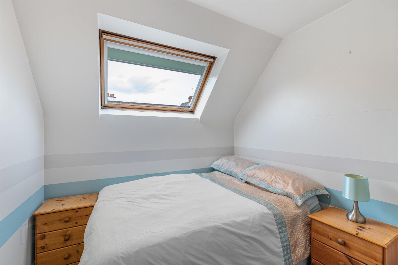 Flat 6 Brent Lodge, 58 Marlborough Park South 13 of 17