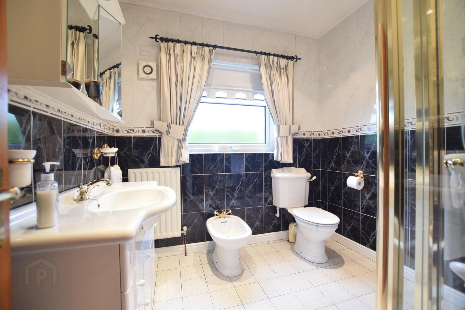 18 Rathmore 24 of 32