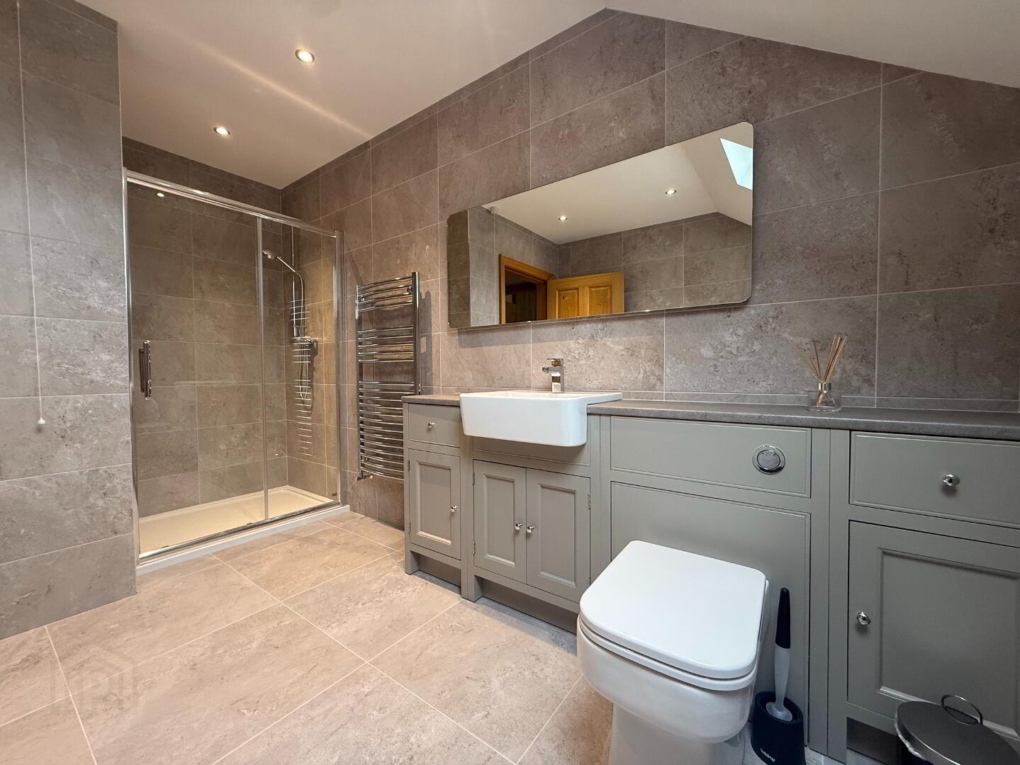 24 Ballygarvey Road 25 of 36