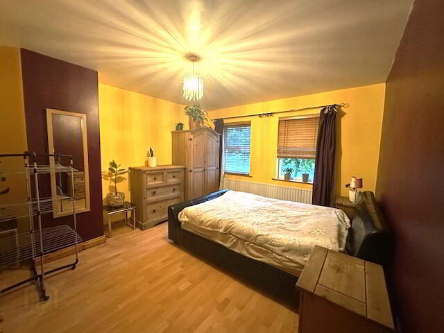 38 Cabhan Aluinn 8 of 12