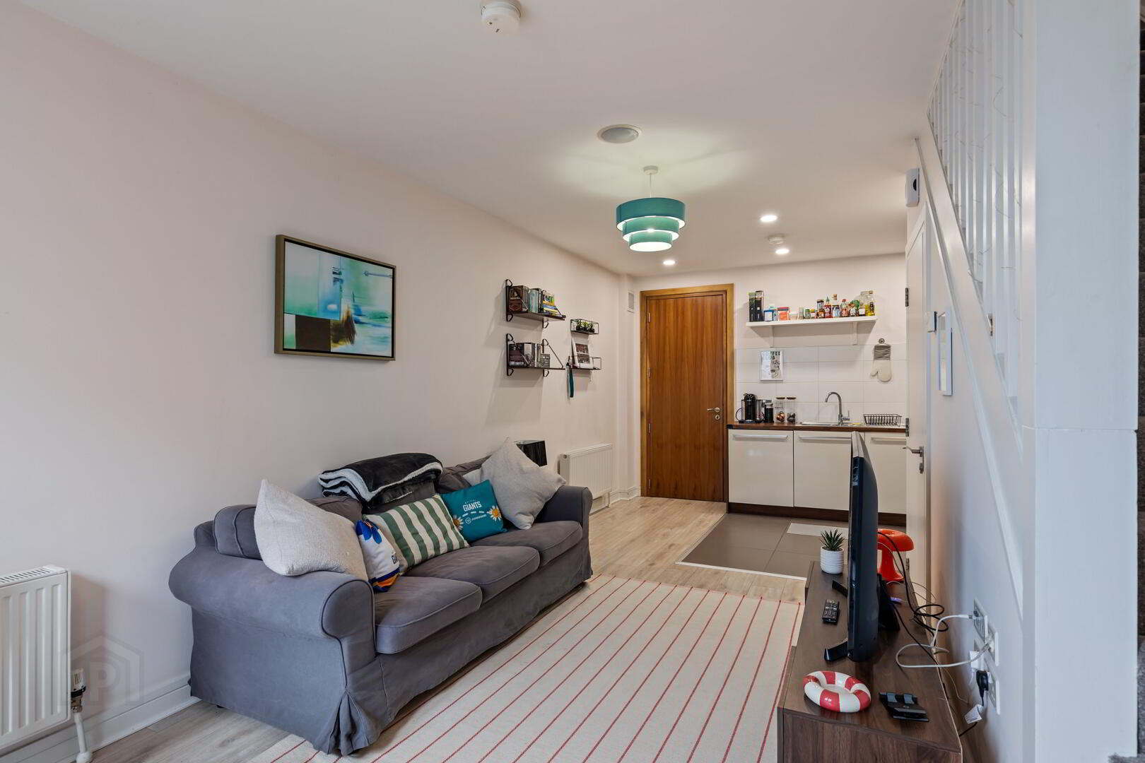 3.08 Queens Road 4 of 9