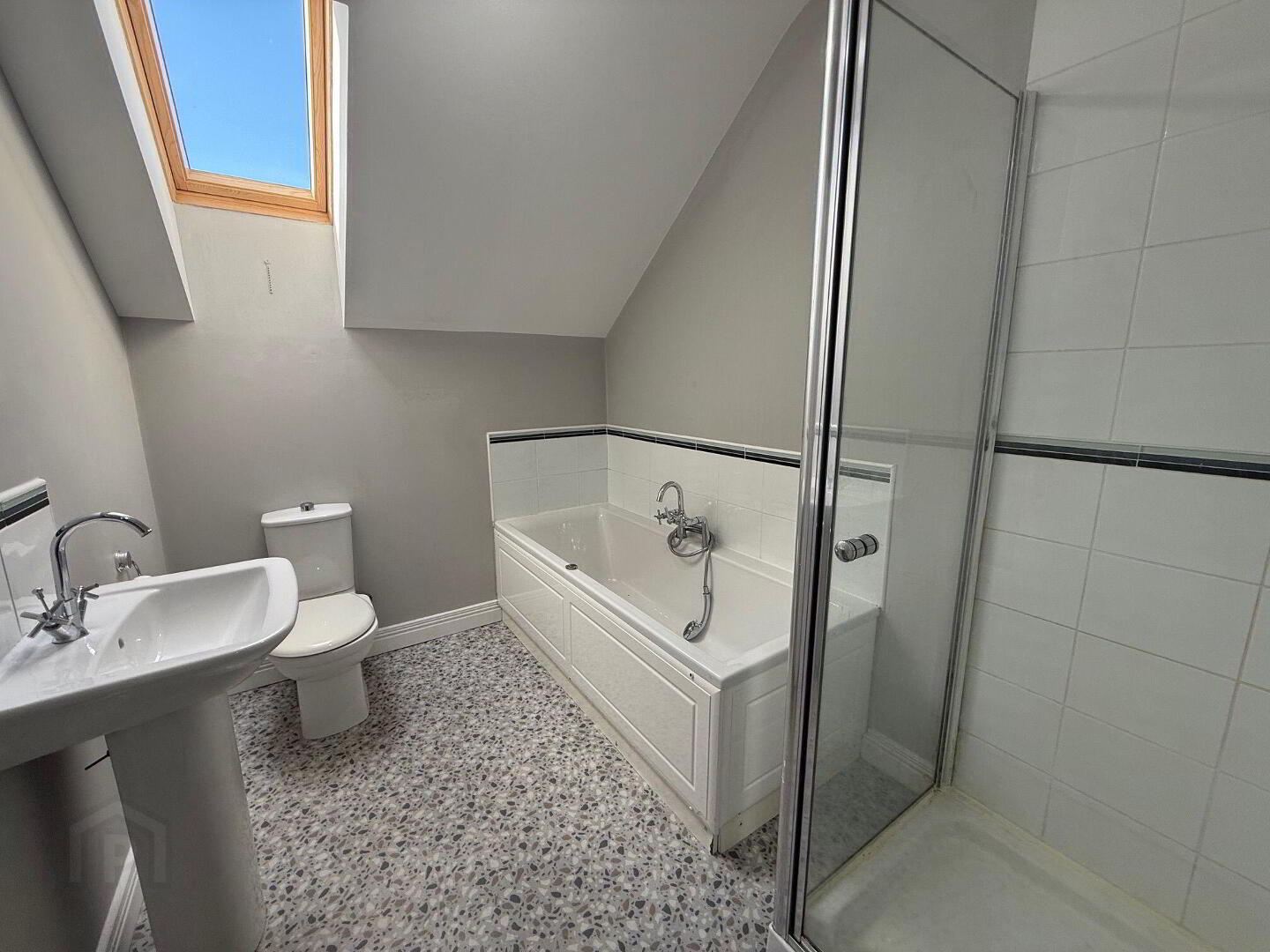 11 Galvally Ave 8 of 11