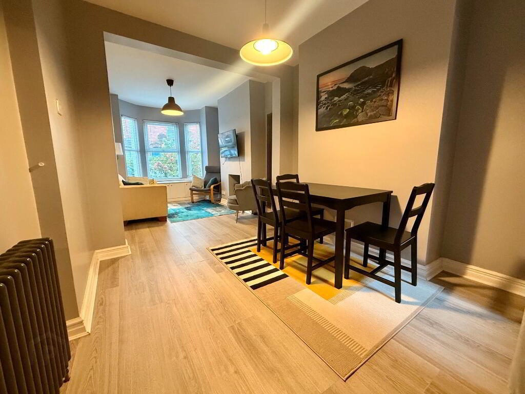 42 St Albans Gardens 3 of 7