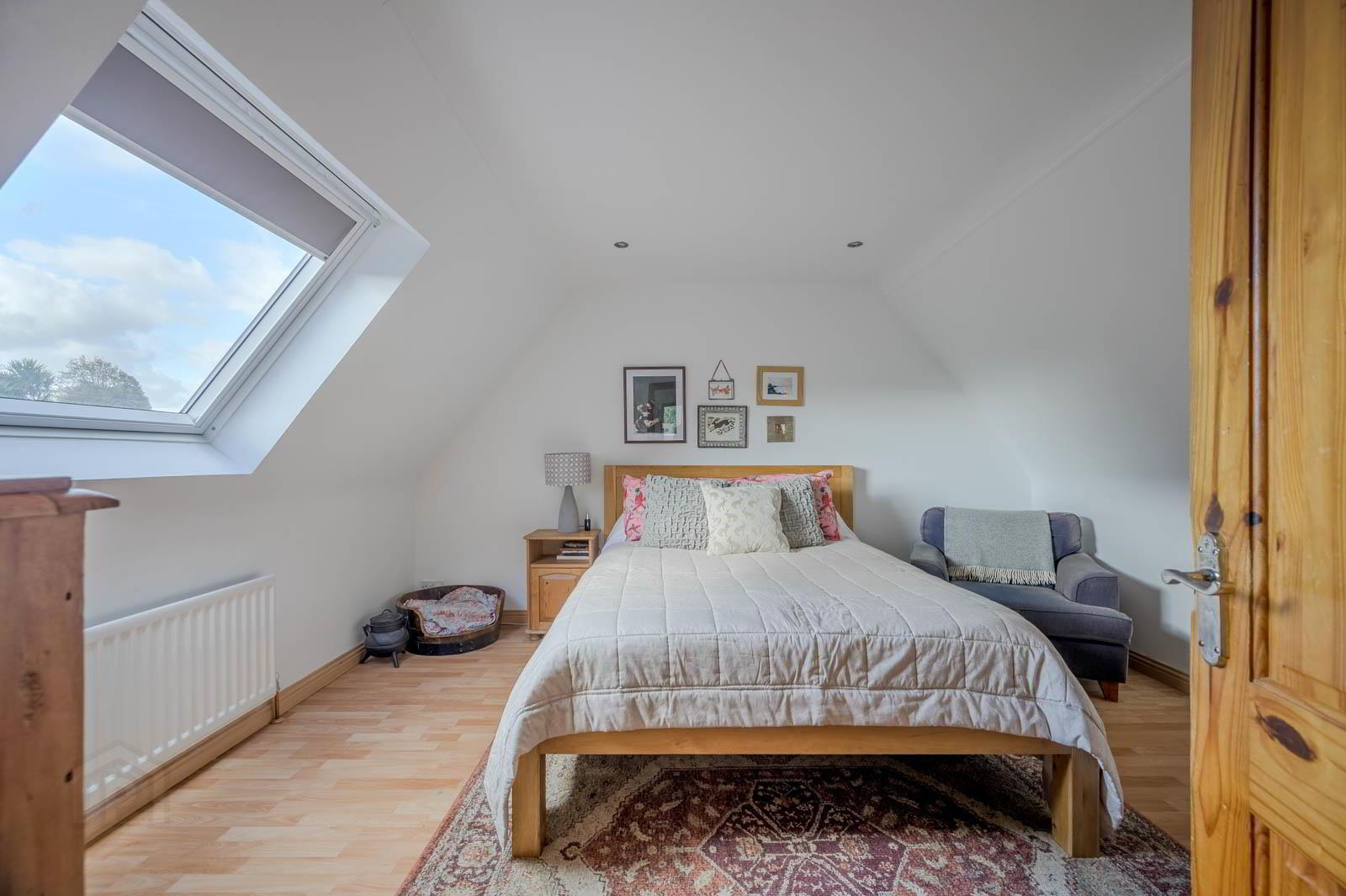 9 Regency Park 18 of 29