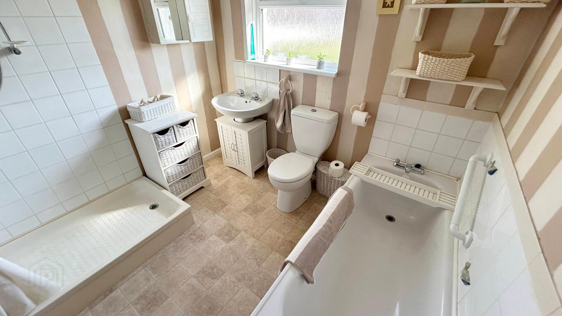 102 Hazelbank Road 10 of 14