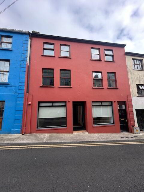 Green Street 1 of 26