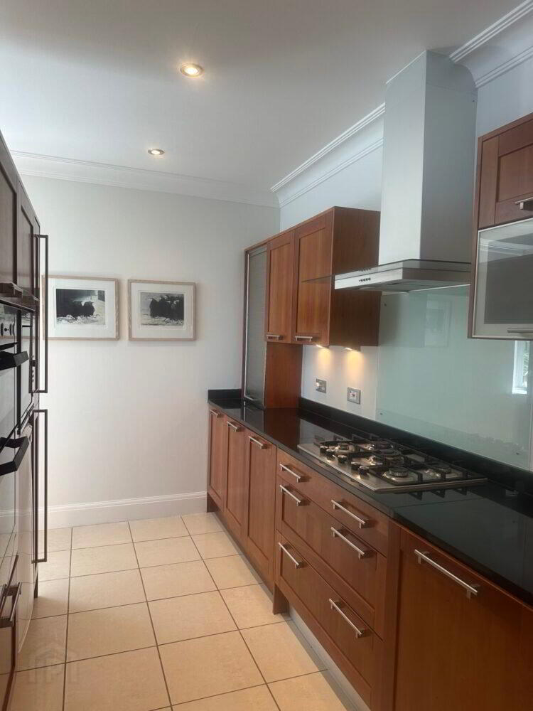 Apt 34, Howth Lodge 4 of 25